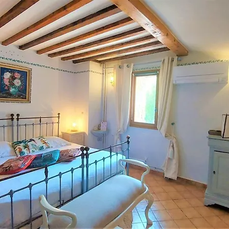 La Bergerie Du Moulin (adults Only) Bed & Breakfast 3*