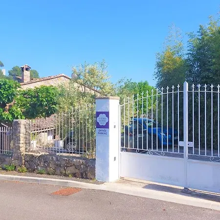 La Bergerie Du Moulin (adults Only) Bed & Breakfast 3*