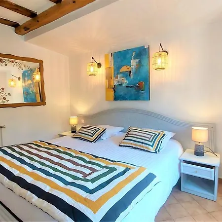 Bed & Breakfast La Bergerie Du Moulin (adults Only) 3*