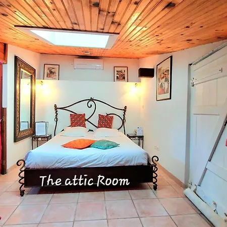 La Bergerie Du Moulin (adults Only) Bed & Breakfast